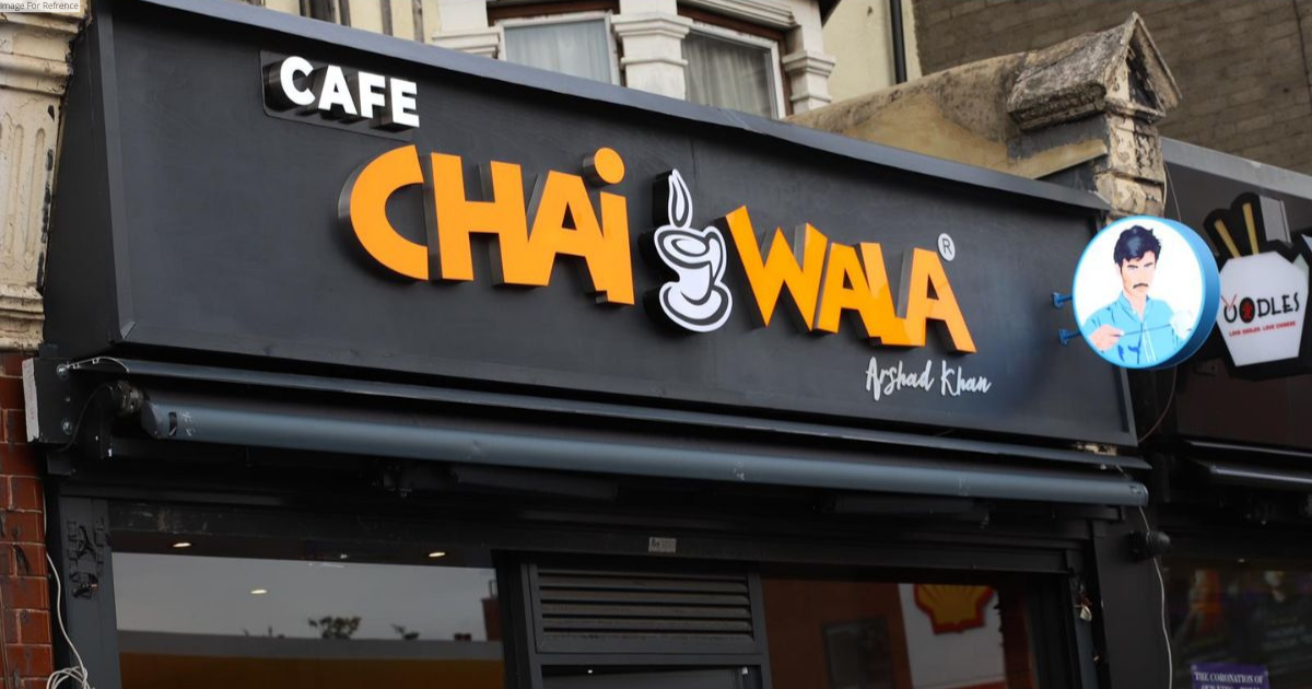 Dhabba Chaiwala turned sensation Arshad Khan Opens cafe in London